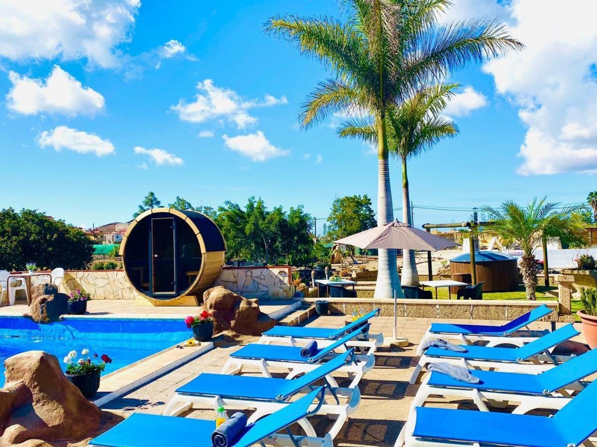 Lykke Suite Spa Sauna Piscina Y Jardin Buzanada Luaran gambar