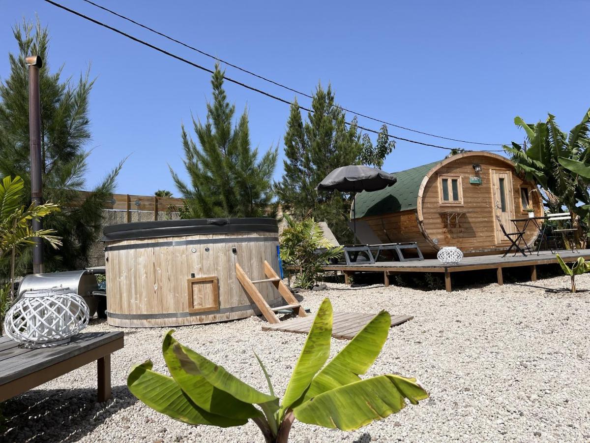 Lykke Suite Spa Sauna Piscina Y Jardin Buzanada Luaran gambar