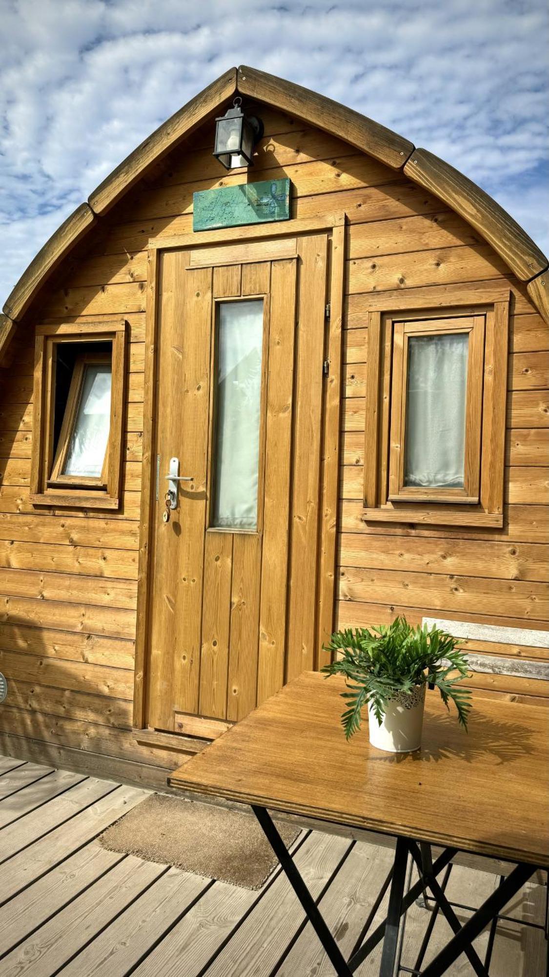 Lykke Suite Spa Sauna Piscina Y Jardin Buzanada Luaran gambar